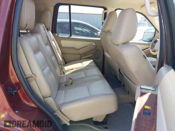 2010 Ford Explorer Eddie Bauer z VIN 1FMEU7EE5AUA73670, wystawiony jako IAAI lot #42316685 z przebiegiem 203 552 mil mil oraz . Historia ofert i sprzedaży dostępna na DreamBid. Obrazek 8.