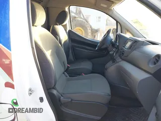 2016 Nissan NV200 S z VIN 3N6CM0KN3GK695049, wystawiony jako IAAI lot #41785058 z przebiegiem 153 389 mil mil oraz . Historia ofert i sprzedaży dostępna na DreamBid. Obrazek 5.