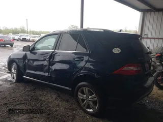 2014 Mercedes-Benz M 350 with VIN 4JGDA2EBXEA385648, listed as a IAAI auction lot 41949867 with 228,140 mi miles and . Bid and sale history available at DreamBid. Image 3.