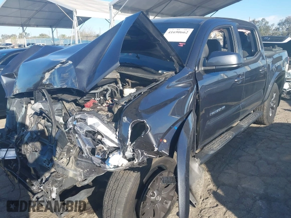 2020 Toyota Tacoma SR5 with VIN 3TMAZ5CN6LM139744, listed as a IAAI auction lot 41690662 with 68,053 mi miles and . Bid and sale history available at DreamBid. Image 23.