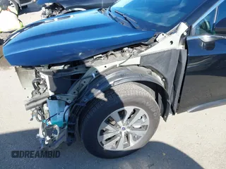 2024 Subaru Outback Premium with VIN 4S4BTADC5R3289040, listed as a IAAI auction lot 41904302 with 10,861 mi miles and . Bid and sale history available at DreamBid. Image 18.