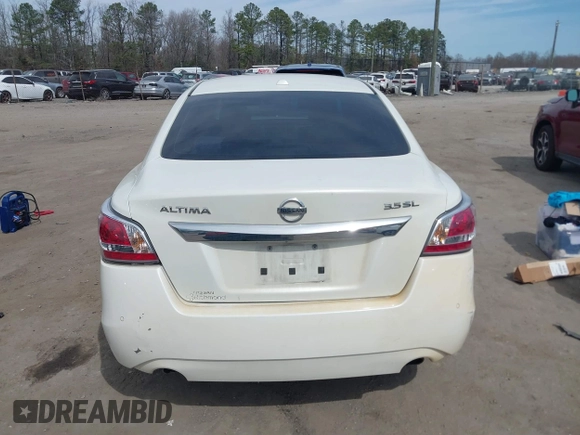 2015 Nissan Altima SL with VIN 1N4BL3AP1FC448712, listed as a IAAI auction lot 41834580 with 165,633 mi miles and . Bid and sale history available at carsss.com. Image 16.