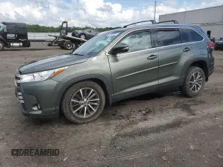 2019 Toyota Highlander SE with VIN 5TDJZRFH7KS955339, listed as a Copart auction lot 64365925 with 26,857 mi miles and Salvage title. Bid and sale history available at DreamBid. Image 1.