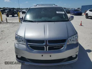 2019 Dodge Grand Caravan SXT with VIN 2C4RDGCG4KR713182, listed as a Copart auction lot 49809245 with 62,946 mi miles and Salvage Title. Bid and sale history available at carsss.com. Image 5.