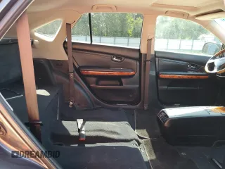 2008 Lexus RX 350 z VIN 2T2GK31U98C056155, wystawiony jako Copart lot #57622095 z przebiegiem 133 894 mil mil oraz Szkoda całkowita • Salvage title. Historia ofert i sprzedaży dostępna na DreamBid. Obrazek 11.
