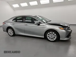 2019 Toyota Camry LE with VIN 4T1B11HK9KU258655, listed as a Copart auction lot 51892035 with 98,750 mi miles and Clean Title. Bid and sale history available at carsss.com. Image 4.