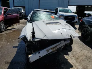 2001 Ford Mustang Deluxe with VIN 1FAFP44431F131695, listed as a Copart auction lot 74357874 with 0 mi miles and Non Repairable. Bid and sale history available at carsss.com. Image 5.