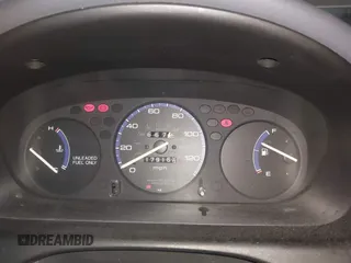 1998 Honda Civic DX with VIN 2HGEJ6342WH101132, listed as a IAAI auction lot 41253094 with 179,169 mi miles. Bid and sale history available at carsss.com. Image 7.