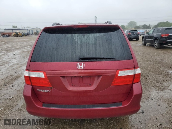 2006 Honda Odyssey EX-L z VIN 5FNRL38756B416802, wystawiony jako Copart lot #57588515 z przebiegiem 169 093 mil mil oraz Szkoda całkowita • Salvage title. Historia ofert i sprzedaży dostępna na DreamBid. Obrazek 6.