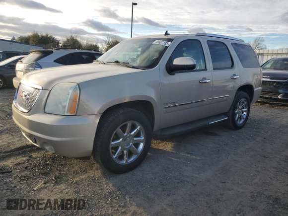 2011 GMC Yukon Denali with VIN 1GKS2EEF3BR267617, listed as a Copart auction lot 46687835 with 183,228 mi miles and Clean Title. Bid and sale history available at carsss.com. Image 1.