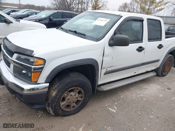 2008 Chevrolet Colorado LT w/1LT with VIN 1GCDT33EX88215206, listed as a IAAI auction lot 41702775 with 216,537 mi miles. Bid and sale history available at carsss.com. Image 17.