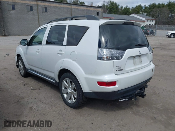 2011 Mitsubishi Outlander SE z VIN JA4JT3AW4BU007359, wystawiony jako IAAI lot #42048256 z przebiegiem 166 805 mil mil oraz . Historia ofert i sprzedaży dostępna na DreamBid. Obrazek 3.