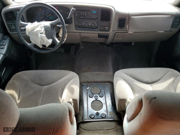 2000 GMC New Sierra 1500 SLE with VIN 1GTEK19T5YE314065, listed as a Copart auction lot 75393644 with NaN miles and Non Repairable. Bid and sale history available at carsss.com. Image 8.