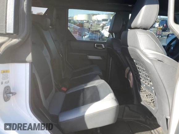 2023 Ford Bronco with VIN 1FMDE5DH8PLA85996, listed as a Copart auction lot 44072945 with 41,789 mi miles and Salvage Title. Bid and sale history available at DreamBid. Image 10.