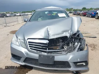 2011 Mercedes-Benz E-Class E 350 Luxury with VIN WDDHF5GB9BA382151, listed as a IAAI auction lot 42045643 with 120,535 mi miles. Bid and sale history available at carsss.com. Image 11.