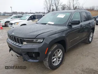 2024 Jeep Grand Cherokee Altitude z VIN 1C4RJHAG7RC156367, wystawiony jako IAAI lot #41718501 z przebiegiem 35 206 mil mil oraz . Historia ofert i sprzedaży dostępna na DreamBid. Obrazek 19.