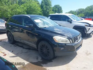 2010 Volvo XC60 3.0T z VIN YV4992DZ3A2030971, wystawiony jako IAAI lot #42336768 z przebiegiem 230 559 mil mil oraz . Historia ofert i sprzedaży dostępna na DreamBid. Obrazek 1.