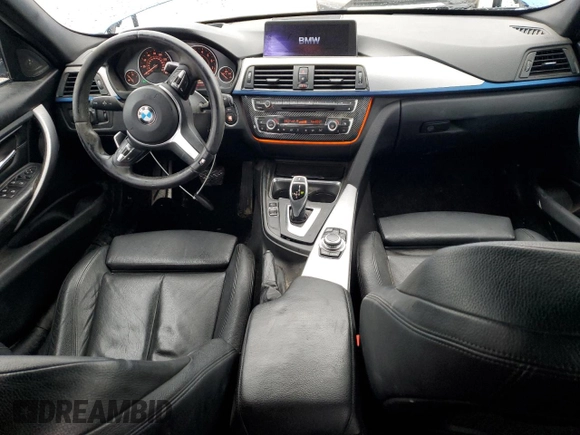 2013 BMW 3 Series 335i xDrive z VIN WBA3B9G52DNP39356, wystawiony jako Copart lot #43982145 z przebiegiem 87 026 mil mil oraz Szkoda całkowita • Salvage title. Historia ofert i sprzedaży dostępna na DreamBid. Obrazek 8.