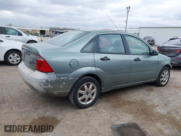 2005 Ford Focus S with VIN 1FAFP34N55W316128, listed as a IAAI auction lot 41830704 with 120,638 mi miles and . Bid and sale history available at carsss.com. Image 13.