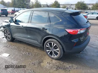2022 Ford Escape SE with VIN 1FMCU0G60NUC00349, listed as a IAAI auction lot 41585715 with 14,780 mi miles and . Bid and sale history available at DreamBid. Image 3.