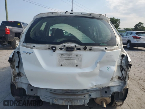 2016 Honda Fit LX с VIN JHMGK5H58GX038954, выставлен на аукционе Copart как лот 63761845 с пробегом 100 628 миль миль и Списание • Salvage title. История ставок и продаж доступна на DreamBid. Изображение 6.