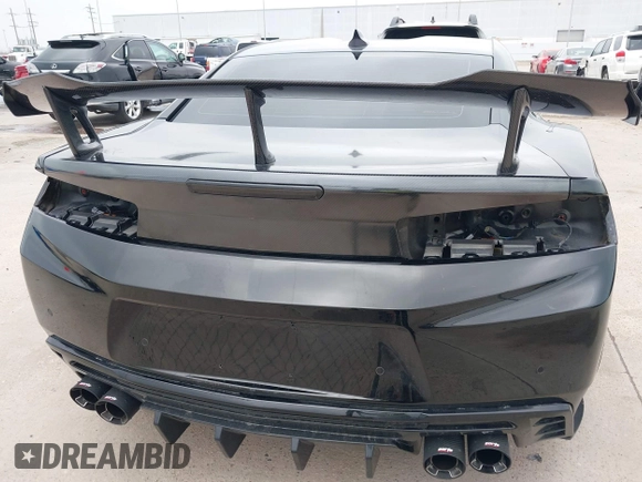 2017 Chevrolet Camaro 2SS z VIN 1G1FH1R76H0102061, wystawiony jako IAAI lot #41738738 z przebiegiem 86 099 mil mil oraz . Historia ofert i sprzedaży dostępna na DreamBid. Obrazek 18.