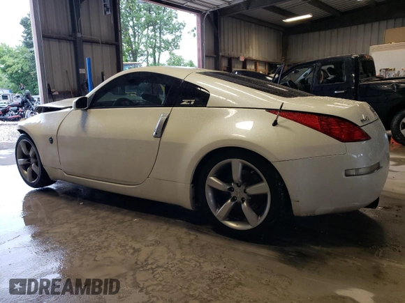 2007 Nissan 350Z with VIN JN1BZ34D77M500028, listed as a Copart auction lot 62935404 with 180,593 mi miles and Salvage Title. Bid and sale history available at DreamBid. Image 2.