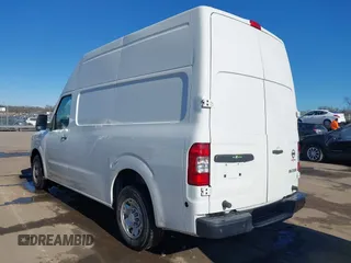 2020 Nissan NV Cargo SV z VIN 1N6BF0LY2LN804118, wystawiony jako IAAI lot #41428353 z przebiegiem 111 941 mil mil oraz . Historia ofert i sprzedaży dostępna na DreamBid. Obrazek 3.