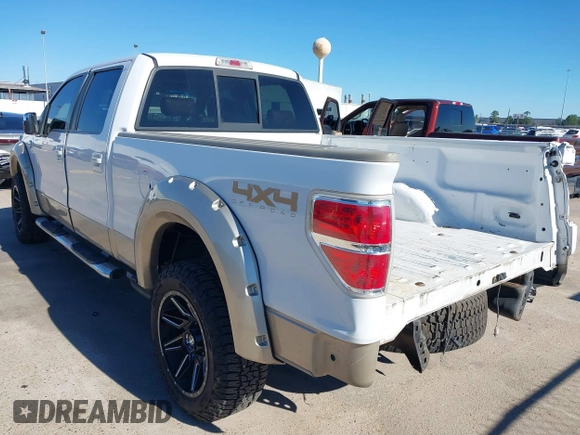 2009 Ford F-150 XL with VIN 1FTPW14V79KC93079, listed as a IAAI auction lot 41238612 with 175,052 mi miles. Bid and sale history available at carsss.com. Image 3.
