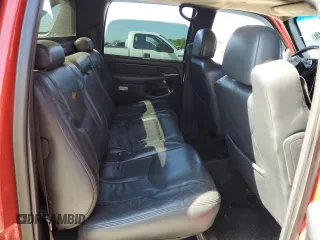 2002 Chevrolet Avalanche with VIN 3GNEK13T92G121899, listed as a Copart auction lot 52312915 with 422,176 mi miles and Salvage Title. Bid and sale history available at carsss.com. Image 11.
