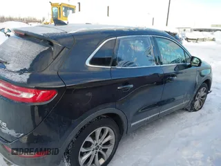 2015 Lincoln MKC with VIN 5LMTJ2AHXFUJ01440, listed as a IAAI auction lot 41526975 with 104,280 mi miles. Bid and sale history available at carsss.com. Image 13.