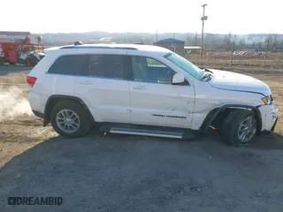 2018 Jeep Grand Cherokee Laredo E with VIN 1C4RJFAG0JC298441, listed as a IAAI auction lot 41748555 with 144,606 mi miles. Bid and sale history available at carsss.com. Image 13.