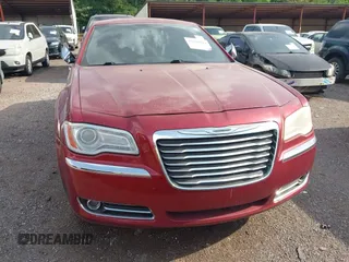 2012 Chrysler 300 Limited z VIN 2C3CCACG0CH283555, wystawiony jako IAAI lot #42410914 z przebiegiem 176 035 mil mil oraz . Historia ofert i sprzedaży dostępna na DreamBid. Obrazek 6.