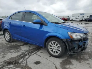 2020 Chevrolet Sonic LT with VIN 1G1JD5SB5L4143407, listed as a Copart auction lot 59686985 with 74,062 mi miles and Salvage title. Bid and sale history available at DreamBid. Image 4.