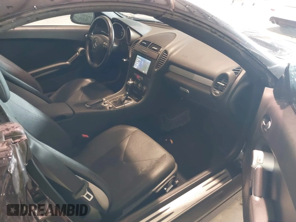 2007 Mercedes-Benz SLK 280 с VIN WDBWK54F07F134240, выставлен на аукционе IAAI как лот 42803703 с пробегом 132 146 миль миль и . История ставок и продаж доступна на DreamBid. Изображение 5.