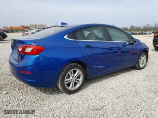 2018 Chevrolet Cruze LT with VIN 1G1BE5SM5J7241707, listed as a Copart auction lot 53727095 with 100,721 mi miles and Salvage Title. Bid and sale history available at carsss.com. Image 3.