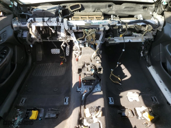 2014 Chevrolet SS with VIN 6G3F15RW2EL938487, listed as a Copart auction lot 78347034 with 0 mi miles and Salvage Title. Bid and sale history available at carsss.com. Image 8.