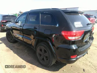 2011 Jeep Grand Cherokee Laredo with VIN 1J4RR4GG4BC558193, listed as a IAAI auction lot 40055870 with 110,939 mi miles and . Bid and sale history available at DreamBid. Image 3.