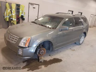 2006 Cadillac SRX with VIN 1GYEE637460206864, listed as a IAAI auction lot 42114224 with 179,677 mi miles. Bid and sale history available at carsss.com. Image 2.