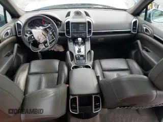2015 Porsche Cayenne Diesel with VIN WP1AF2A2XFLA43278, listed as a Copart auction lot 59022555 with 151,469 mi miles and Salvage title. Bid and sale history available at DreamBid. Image 8.
