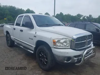 2008 Dodge 1500 ST z VIN 1D7HU18238J225429, wystawiony jako IAAI lot #42385809 z przebiegiem 195 355 mil mil oraz . Historia ofert i sprzedaży dostępna na DreamBid. Obrazek 1.