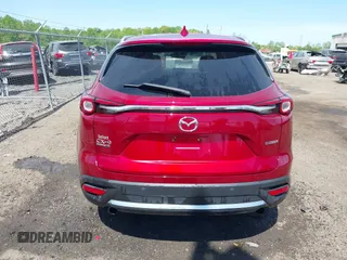 2020 Mazda CX-9 Signature with VIN JM3TCBEY4L0413789, listed as a IAAI auction lot 42097188 with 102,541 mi miles and . Bid and sale history available at carsss.com. Image 16.