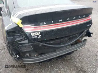 2015 Lincoln MKZ with VIN 3LN6L2G97FR605865, listed as a IAAI auction lot 42368841 with 79,156 mi miles and . Bid and sale history available at DreamBid. Image 6.