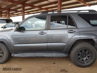 2004 Toyota 4Runner SR5 with VIN JTEZU14R640024833, listed as a IAAI auction lot 41916868 with 339,735 mi miles. Bid and sale history available at carsss.com. Image 14.