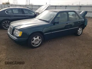 1995 Mercedes-Benz E Class with VIN WDBEA32E7SC235086, listed as a Copart auction lot 78590424 with 117,069 mi miles and Salvage Title. Bid and sale history available at carsss.com. Image 1.