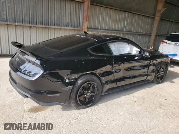 2021 Ford Mustang GT with VIN 1FA6P8CF4M5141110, listed as a Copart auction lot 54271825 with 61,451 mi miles and Salvage title. Bid and sale history available at DreamBid. Image 3.