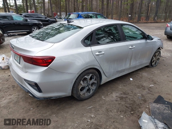 2019 Kia Forte LXS with VIN 3KPF24AD9KE032646, listed as a IAAI auction lot 41739585 with 136,813 mi miles and . Bid and sale history available at DreamBid. Image 4.