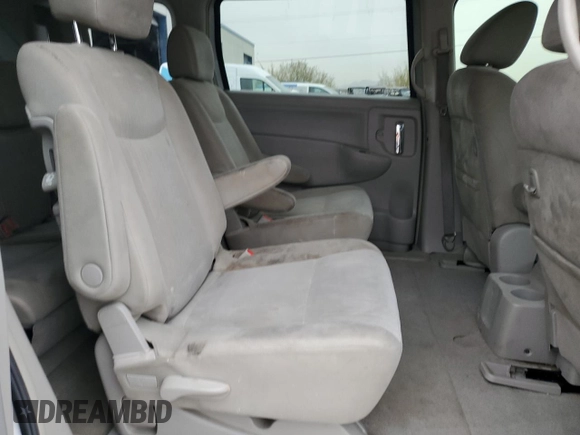 2014 Nissan Quest SV with VIN JN8AE2KP8E9103881, listed as a Copart auction lot 84861334 with 178,127 mi miles and Clean Title. Bid and sale history available at carsss.com. Image 11.