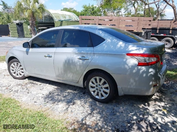 2013 Nissan Sentra SV with VIN 1N4AB7AP4DN902166, listed as a IAAI auction lot 41716134 with 132,185 mi miles. Bid and sale history available at carsss.com. Image 3.