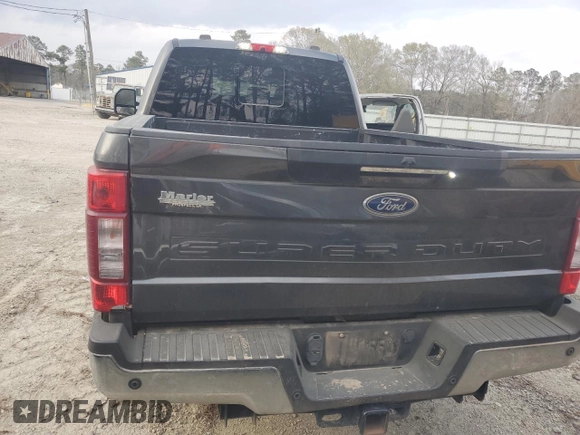 2020 Ford F-350 XL z VIN 1FT8W3BT3LED48506, wystawiony jako Copart lot #48583115 z przebiegiem 137 529 mil mil oraz Szkoda całkowita • Salvage title. Historia ofert i sprzedaży dostępna na DreamBid. Obrazek 6.
